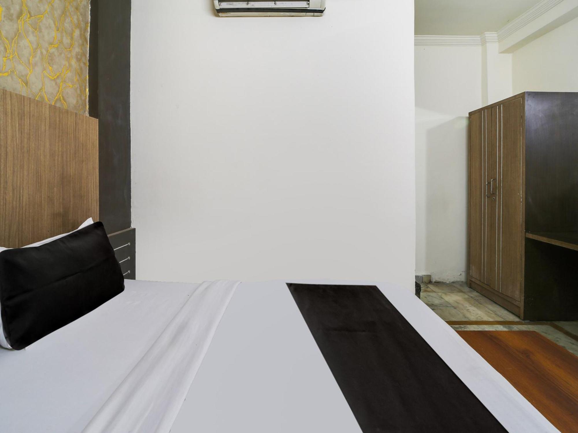 בהופאל Super Hotel O The Surbhi מראה חיצוני תמונה