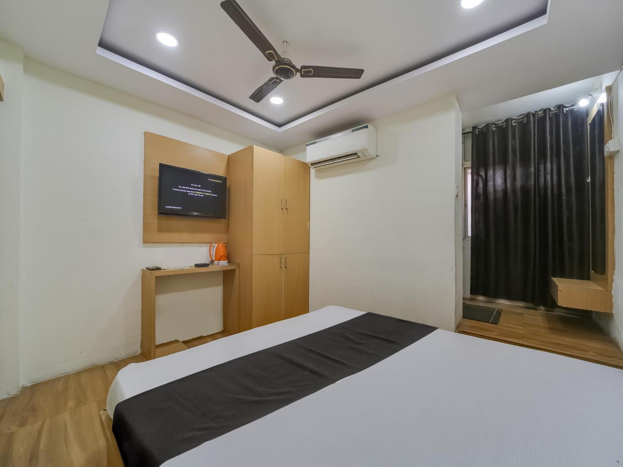 בהופאל Super Hotel O The Surbhi מראה חיצוני תמונה