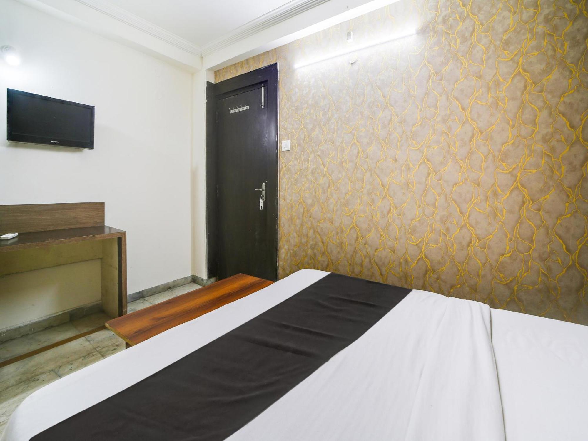 בהופאל Super Hotel O The Surbhi מראה חיצוני תמונה